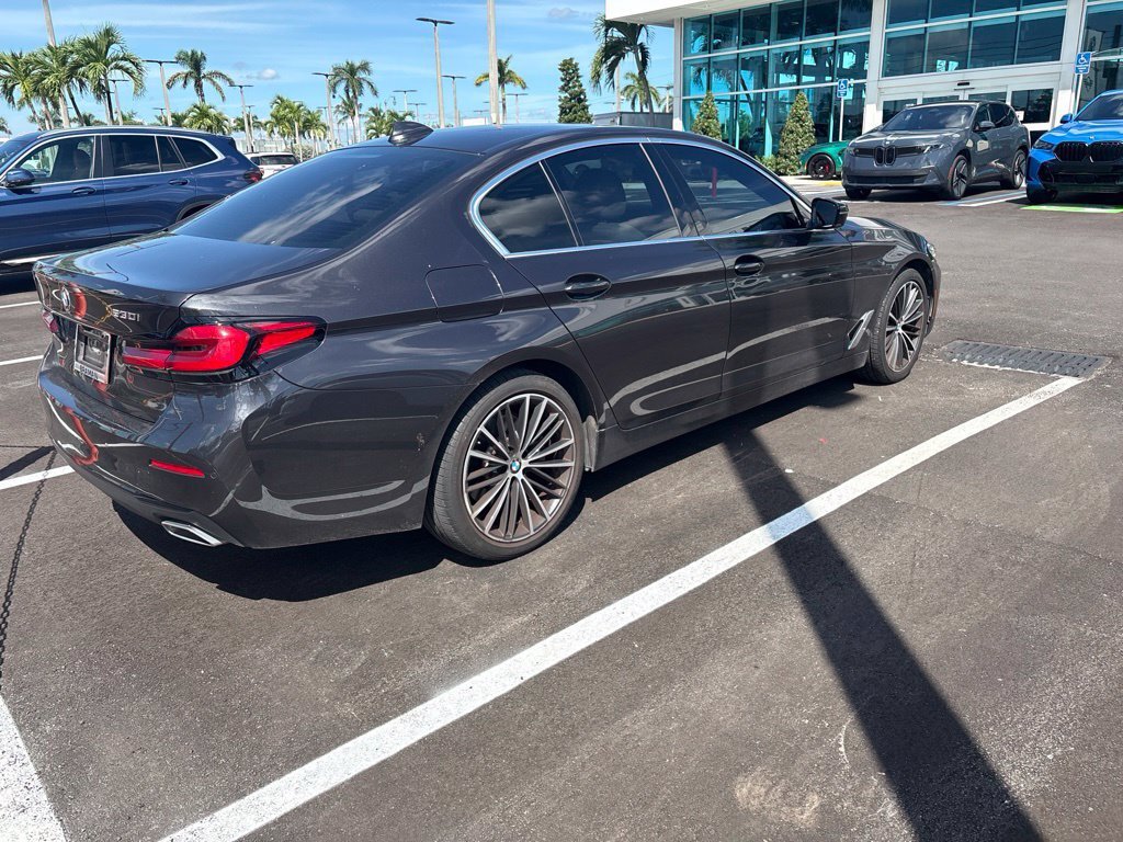 Certified 2023 BMW 530i w/ Premium Package RWD image 8