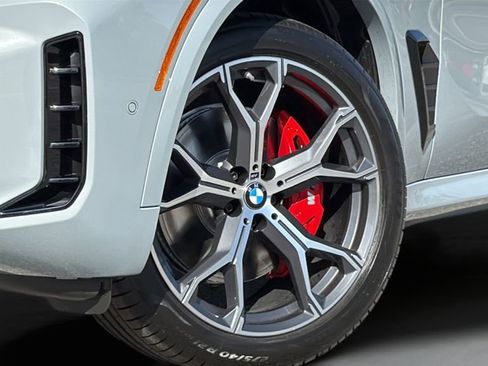 New 2026 BMW X5 xDrive40i w/ M Sport Package image 6