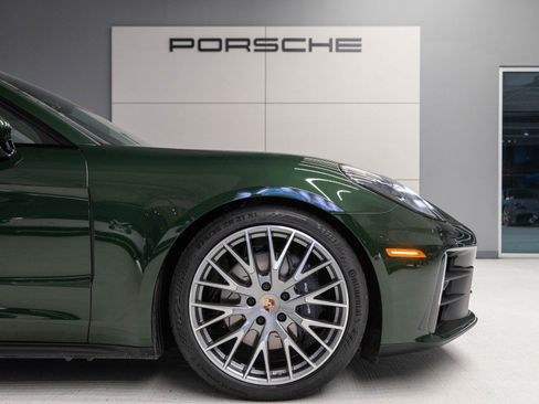 Certified 2026 Porsche Panamera RWD image 11