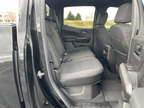 Used 2023 Chevrolet Colorado LT w/ LT Convenience Package II image 25