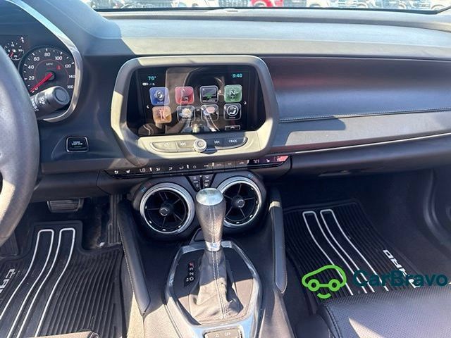 Used 2017 Chevrolet Camaro LT RWD image 13