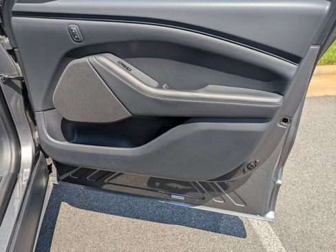 Certified 2023 Ford Mustang Mach-E Select RWD image 37