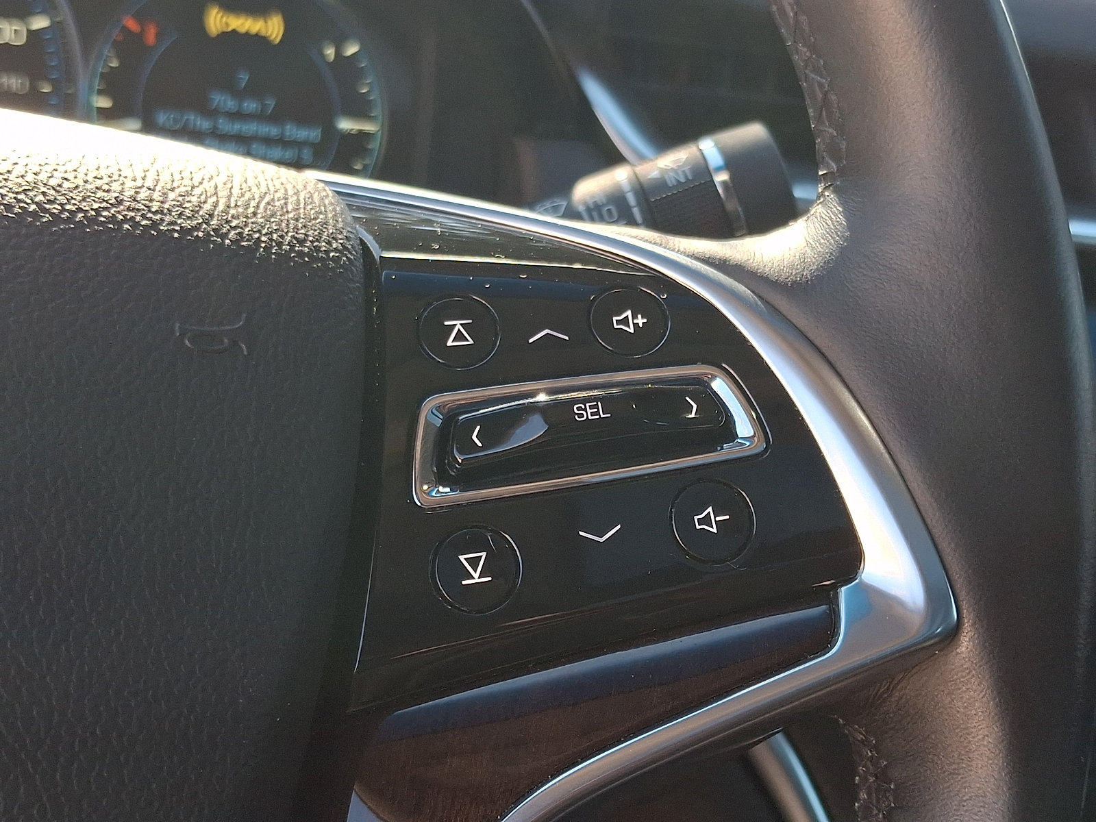 Used 2014 Cadillac XTS Premium FWD image 24
