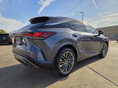 New 2026 Lexus RX 450h AWD image 3
