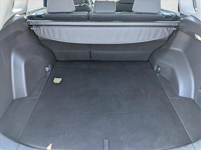 Used 2025 Toyota RAV4 XLE FWD image 6