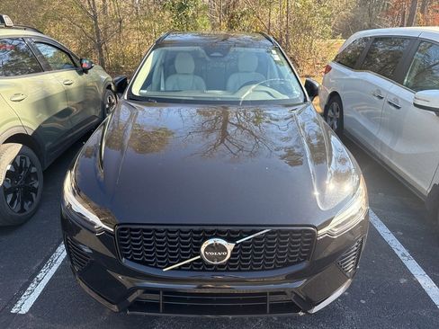 Used 2024 Volvo XC60 B5 Plus w/ Protection Package Premier image 7