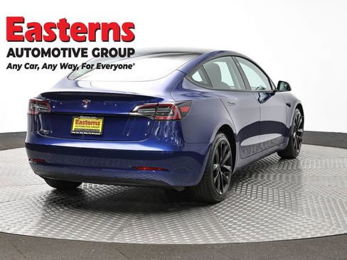 Used 2021 Tesla Model 3 Standard Range Plus image 5