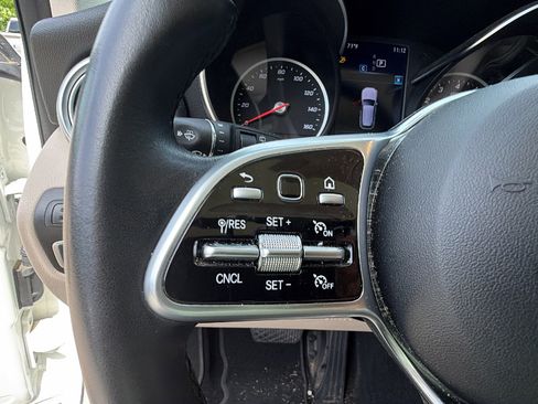 Used 2022 Mercedes-Benz GLC 300 image 28