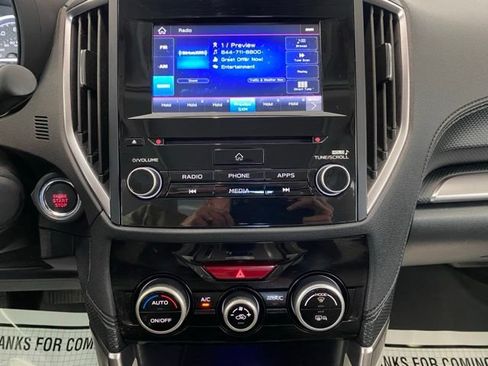 Certified 2023 Subaru Forester Premium AWD/4WD image 17