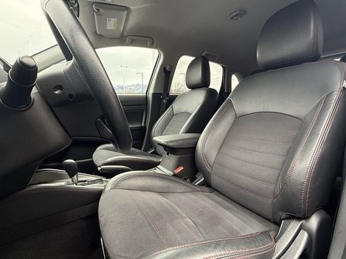 Used 2024 Mitsubishi Outlander Sport SE image 10