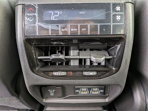 New 2025 Jeep Grand Cherokee L Laredo w/ Luxury Tech Group I image 24