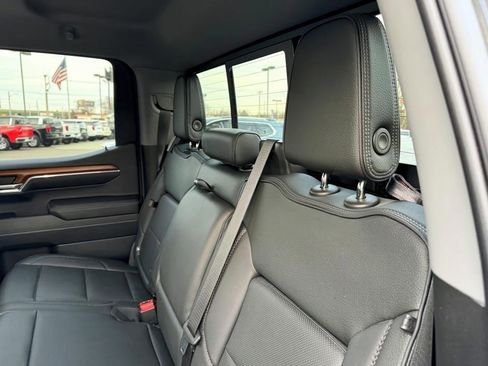 Used 2023 GMC Sierra 1500 Denali w/ Technology Package image 6