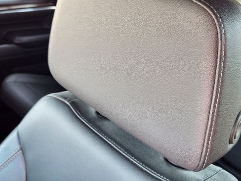 Used 2025 Chevrolet Silverado 1500 LT Trail Boss w/ Convenience Package II image 15