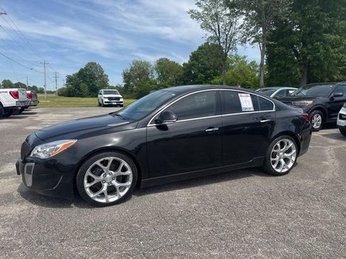 Used 2014 Buick Regal GS w/ Driver Confidence Package #2 FWD image 3