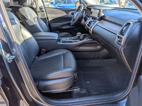 Used 2022 Kia Sorento S image 36