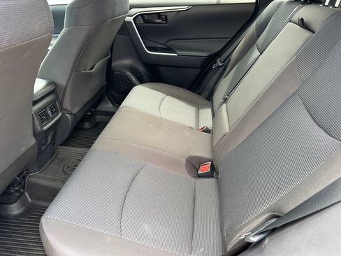 Used 2023 Toyota RAV4 LE FWD image 15
