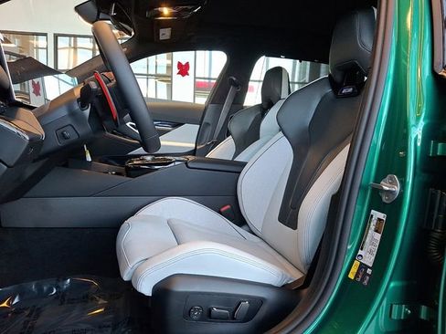 New 2026 BMW M5 Touring image 11