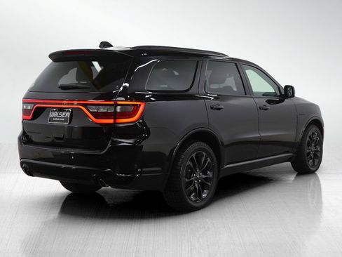 Used 2022 Dodge Durango R/T w/ Blacktop Package AWD/4WD image 5
