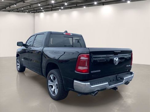 Used 2023 RAM 1500 Laramie AWD/4WD image 5