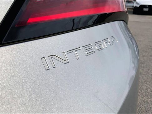 Used 2024 Acura Integra image 30