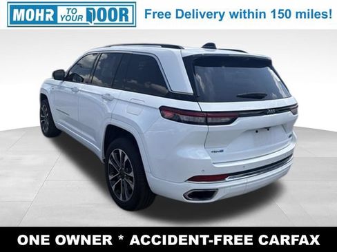 Used 2023 Jeep Grand Cherokee Overland w/ Advanced Protech Group III AWD/4WD image 3