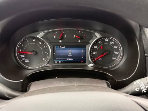 Used 2024 GMC Terrain SLE image 29