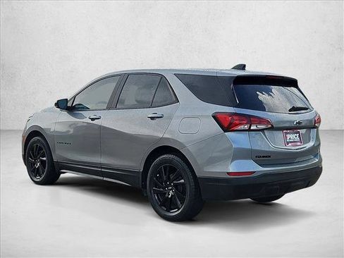 Certified 2024 Chevrolet Equinox LS w/ LS Convenience Package FWD image 8