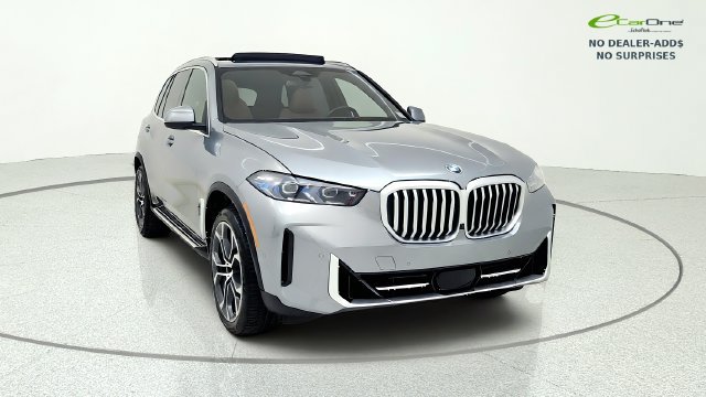 Used 2025 BMW X5 sDrive40i w/ Parking Assistance Package RWD image 2
