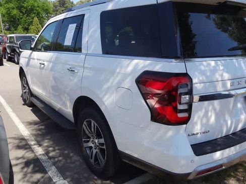 Used 2024 Ford Expedition Limited RWD image 5