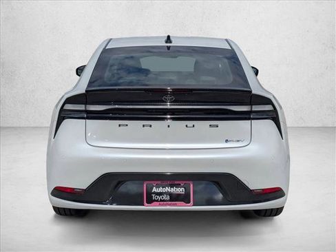 New 2026 Toyota Prius Plug-In Hybrid image 8