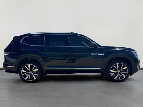 New 2025 Volkswagen Atlas SEL Premium R-Line image 6