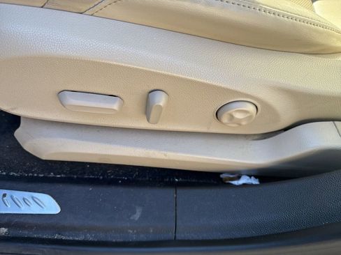 Used 2017 Buick Envision Essence image 18