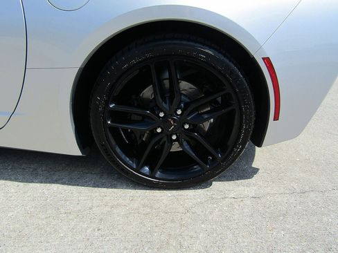 Used 2016 Chevrolet Corvette Stingray Coupe w/ 3LT Preferred Equipment Group RWD image 23