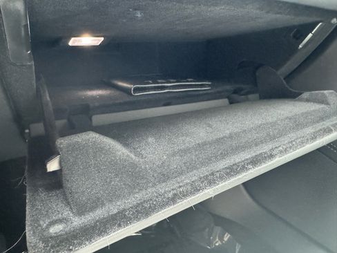 Used 2019 Tesla Model S Performance image 17