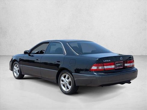 Used 2000 Lexus ES 330 w/ Lexus Value Pkg FWD image 7