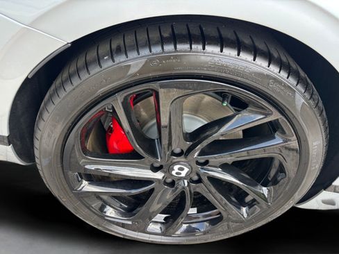 New 2025 Bentley Continental GT Speed image 25