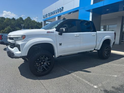 Used 2023 Chevrolet Silverado 1500 RST w/ All Star Edition Plus AWD/4WD image 3