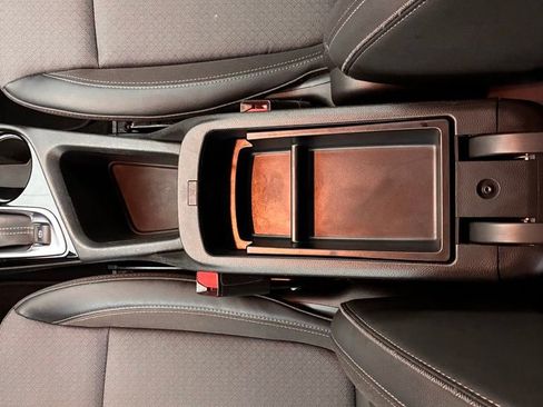 Used 2022 Buick Encore GX Preferred w/ Sport Touring Package image 24