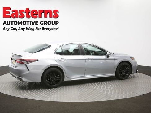 Used 2022 Toyota Camry SE image 41