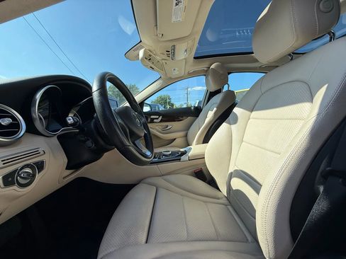 Used 2018 Mercedes-Benz C 300 4MATIC Sedan image 8