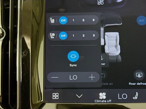 Certified 2023 Volvo XC60 B6 Ultimate image 21