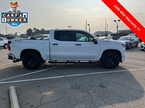 Used 2025 Chevrolet Silverado 1500 Custom w/ Turbomax Blackout Package AWD/4WD image 6