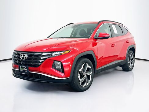 Used 2023 Hyundai Tucson SEL w/ Convenience Package AWD/4WD image 3
