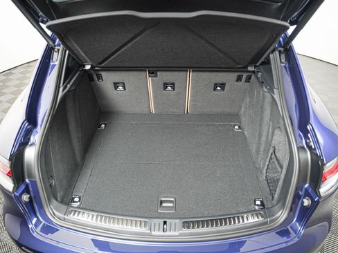 New 2026 Porsche Macan image 28