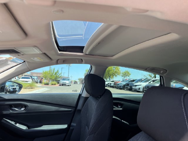 Certified 2025 Honda Accord SE image 5