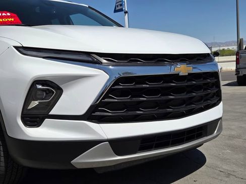 Certified 2024 Chevrolet Blazer LT FWD image 8