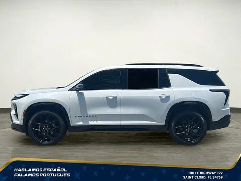 Used 2024 Chevrolet Traverse RS AWD/4WD image 3