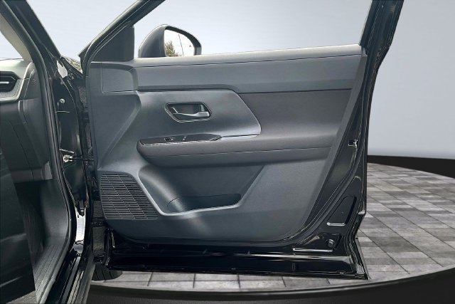 Used 2026 Nissan Kicks S FWD image 25