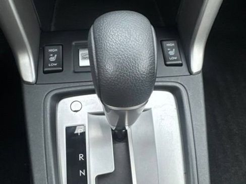 Used 2017 Subaru Forester 2.5i Limited AWD/4WD image 19