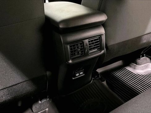 Certified 2024 Toyota RAV4 XLE image 34